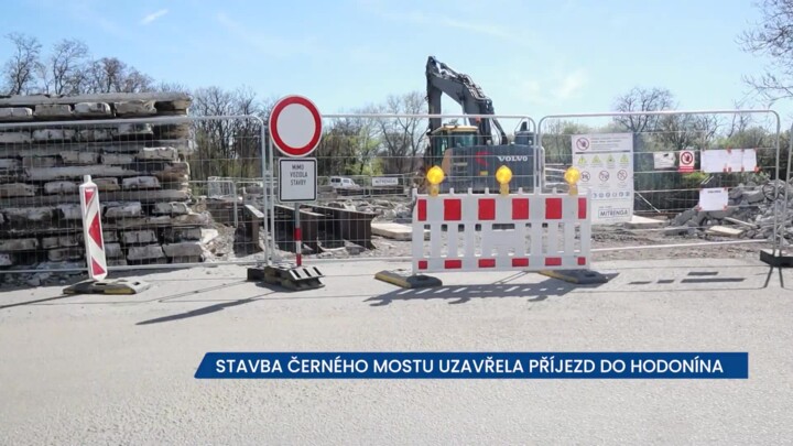 Stavba Černého mostu v Hodoníně uzavřela příjezdovou cestu do města
