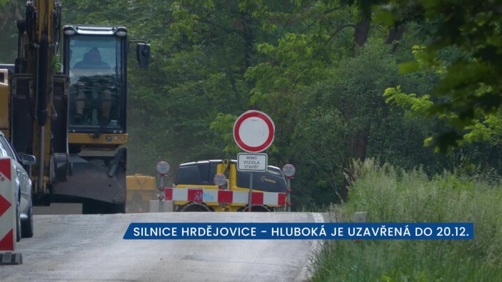 Silnice mezi Hrdějovicemi a Hlubokou nad Vltavou je kvůli rekonstrukci uzavřená do konce roku