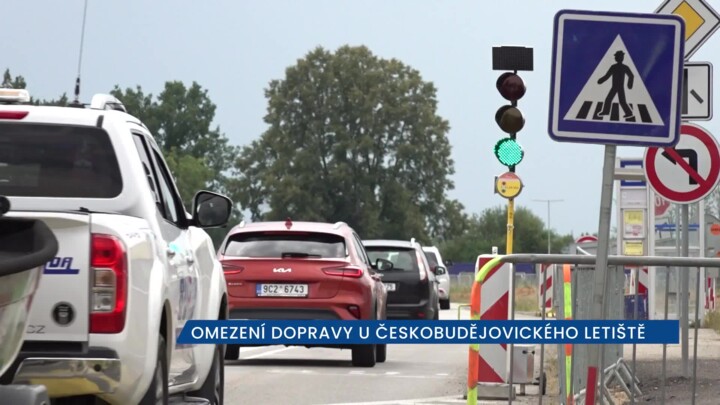 U odbočení na českobudějovické letiště musí řidiči počítat se zdržením, probíhá tam přestavba křižovatky na kruháč