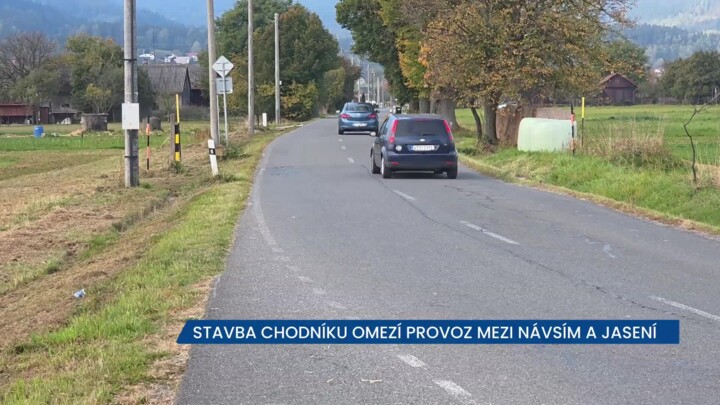 Provoz mezi Návsím a částí Jasení na čas omezí stavba chodníku